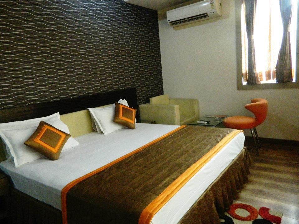 Hotel Lee International Kalkutta Exterior foto